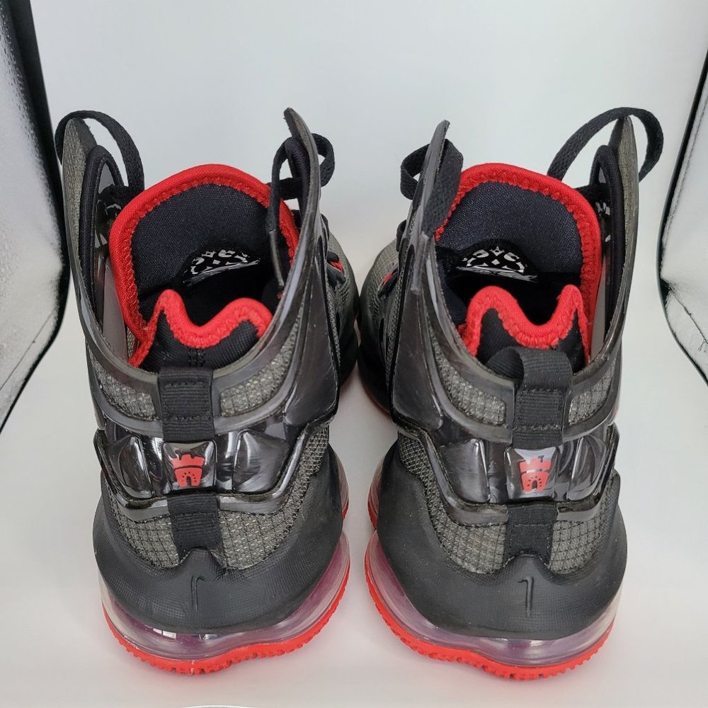 Nike LeBron 19 XIX Bred GS Basketball Shoes Black Red Grey DD0418-011 US Size 6Y - Picture 6 of 9